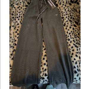BNWT Squat Wolf Luxe Sweatpants